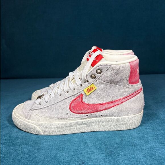 Nike Shoes - Nike Blazer Mid 77 GS Sz 6Y/7.5Women Sail Coconut Shoes